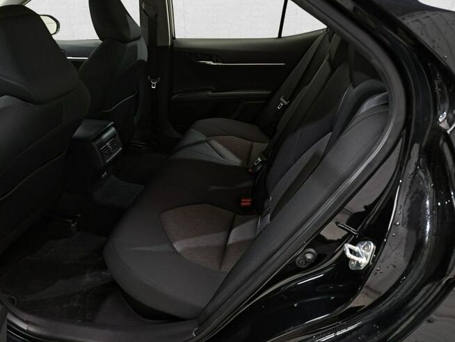 Toyota Camry Komorniki - zdjęcie 12