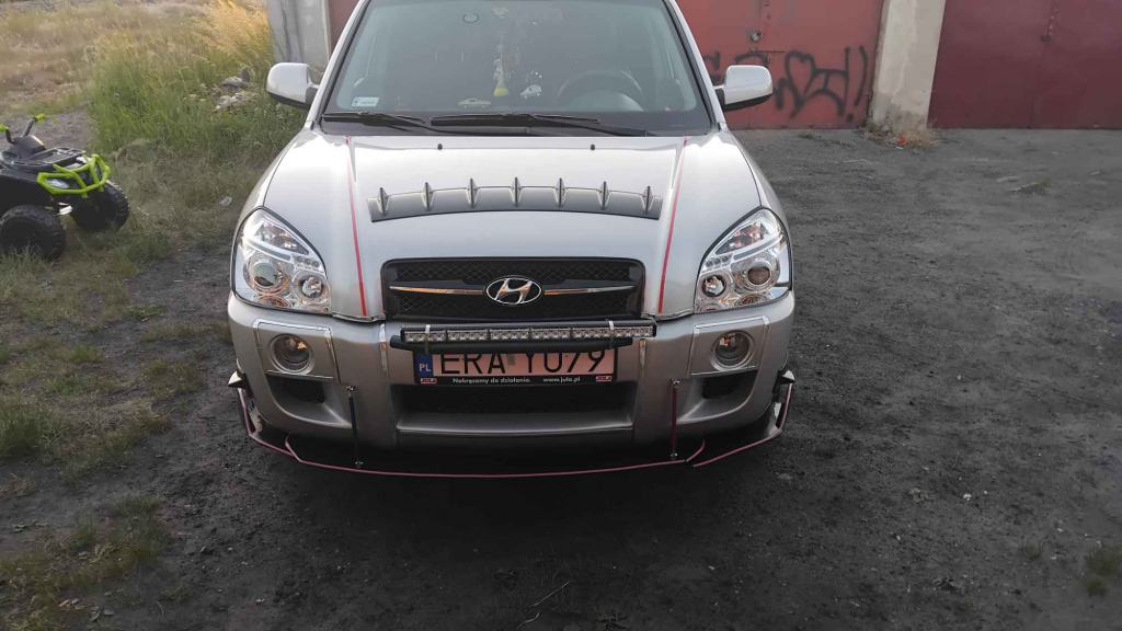 Śliczny hunday tucson 2.0 benzyna +lpg Częstochowa - zdjęcie 10