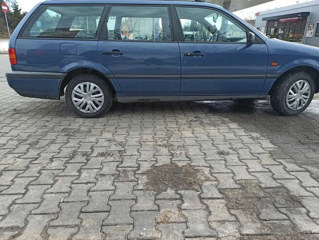 Passat B4. Lpg. Tania jazda 27zł/100 km Opatów - zdjęcie 5