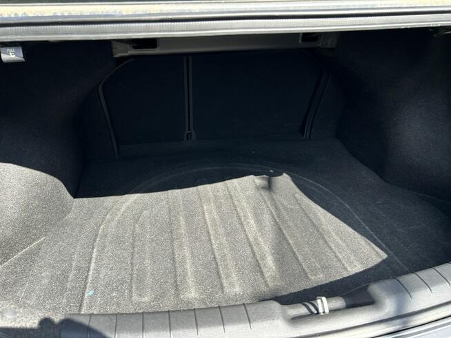 Hyundai Elantra 2.0i automat Tarnów - zdjęcie 9