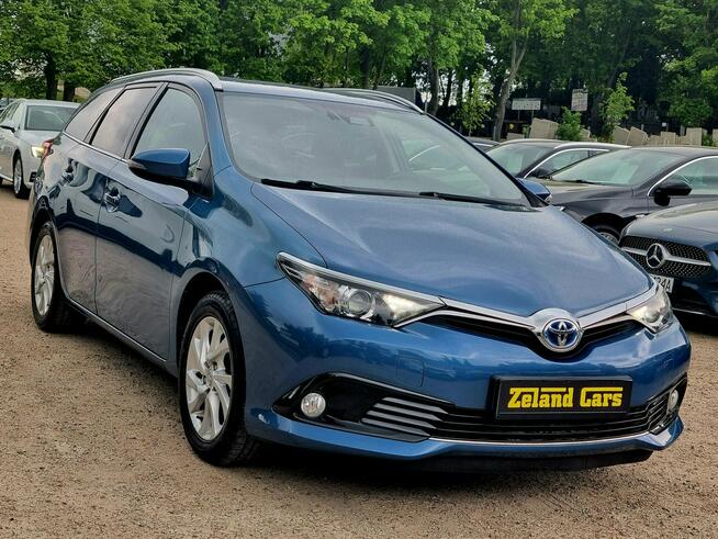 Toyota Auris Hybryda LED Serwis Tempomat Kamera Climatronic Gwarancja Szczecin - zdjęcie 3
