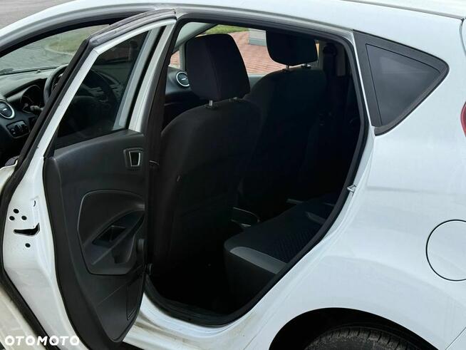 Ford Fiesta 1.5 TDCi Trend Krosno - zdjęcie 8