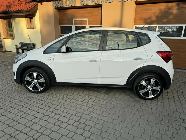 Hyundai ix20 &quot;Crossline&quot;  1,4 90KM  Klimatyzacja   Serwis Orzech - zdjęcie 11