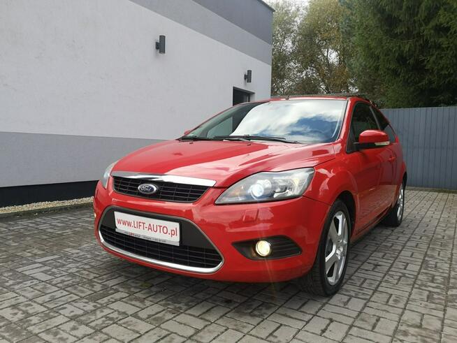 Ford Focus 1.8 16v 125KM Klimatronic Xenon Halogeny Alu Sprowadzony Strzegom - zdjęcie 1