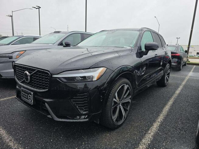 Volvo XC 40 ULTIMATE DARK THEME / AWD / B5 / niski przebieg Tarnów - zdjęcie 1
