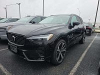 Volvo XC 40 ULTIMATE DARK THEME / AWD / B5 / niski przebieg