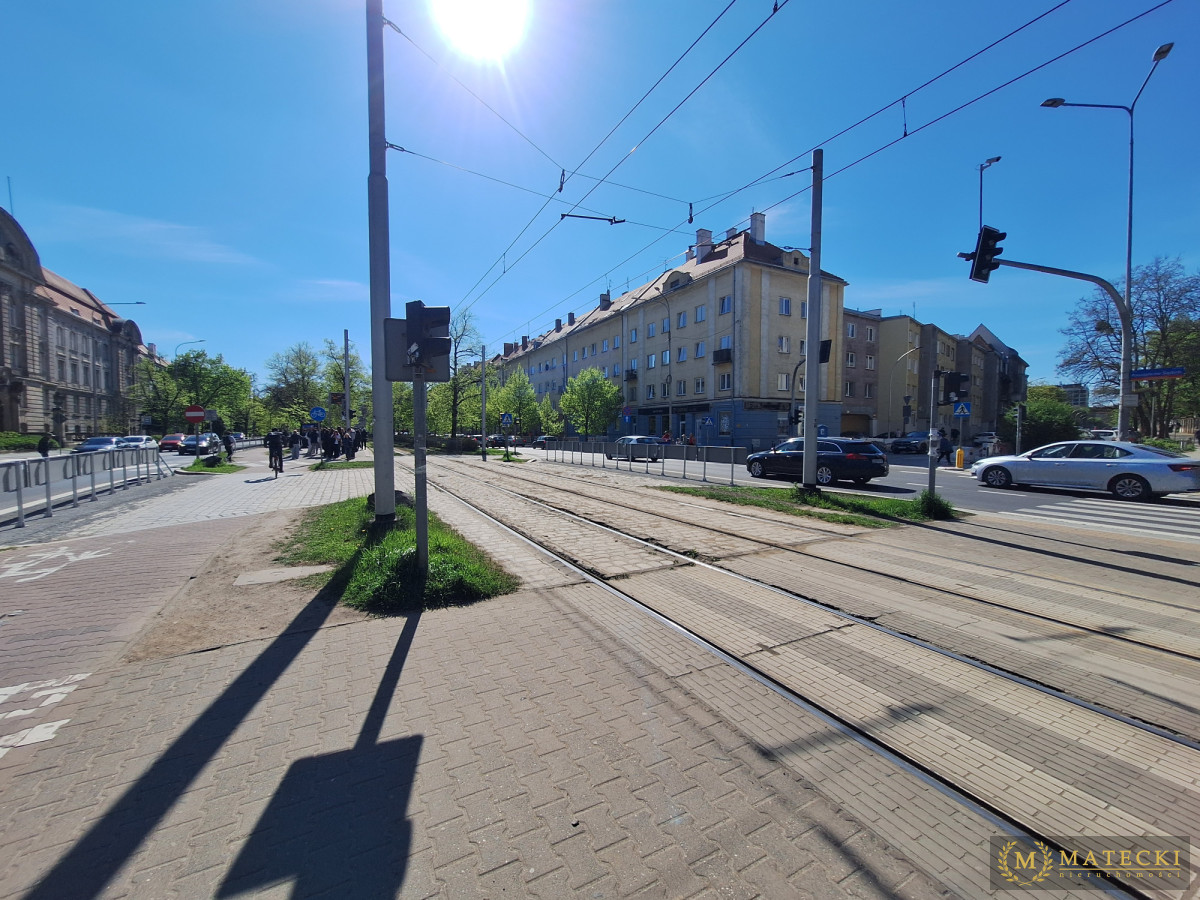 Narożny lokalu usługowy z dwoma wejściami Krzyki - zdjęcie 10
