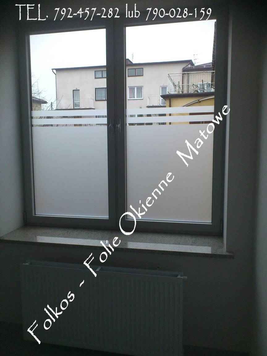 Folie matowe na okna łazienkowe- oklejanie okna w łazience Warszawa Białołęka - zdjęcie 1
