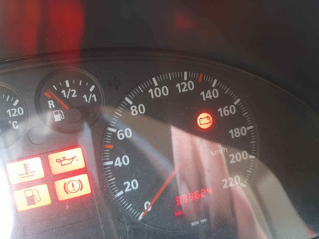 Sprzedaż Audi A4, rok prod. 1996 Czeladź - zdjęcie 3