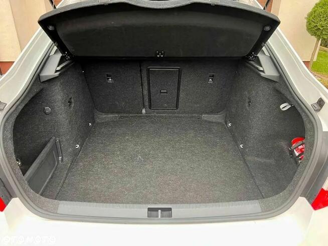 Skoda Octavia 1.6 TDI Ambition Płock - zdjęcie 10