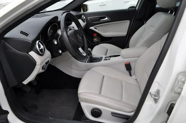 MERCEDES-BENZ KLASA A 180 Benzyna 65 TYS KM Wersja URBAN+Panorama Warszawa - zdjęcie 10