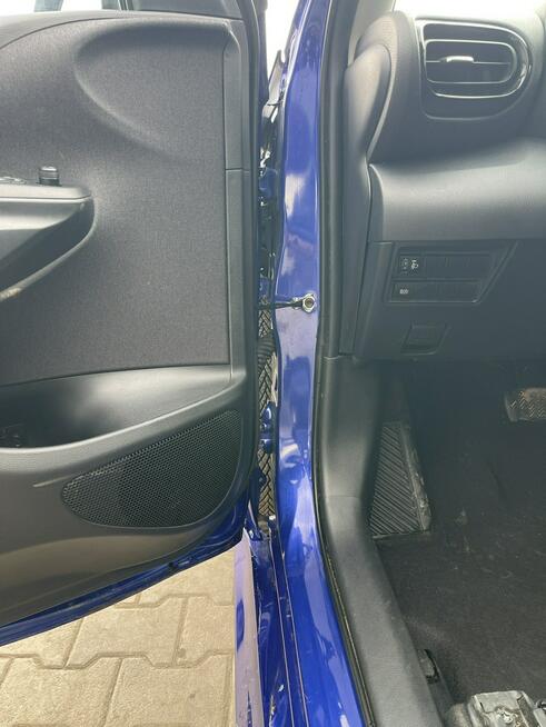 Toyota Yaris Hybryda Automat Kamera cofania Gliwice - zdjęcie 9