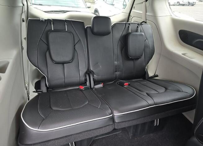 Chrysler Pacifica LIMITED / Hybryda / niski przebieg Białystok - zdjęcie 12