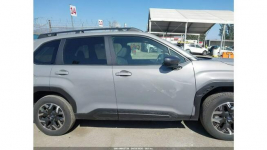 Subaru Forester 4x4 / automat / niski przebieg Wrocław - zdjęcie 4