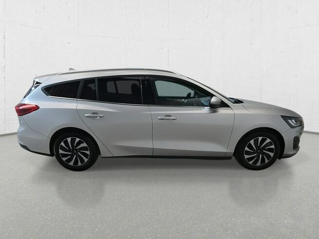 Ford Focus Komorniki - zdjęcie 8