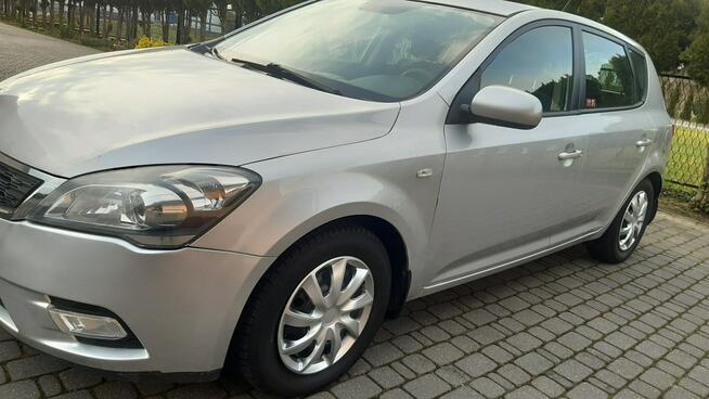 Kia Cee'd 1,6 CRDI  Export Bachowice - zdjęcie 5