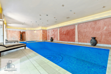 PARTEROWA REZYDENCJA Z BASENEM, duża działka, styl włosko-prowansalski Bielawa - zdjęcie 12