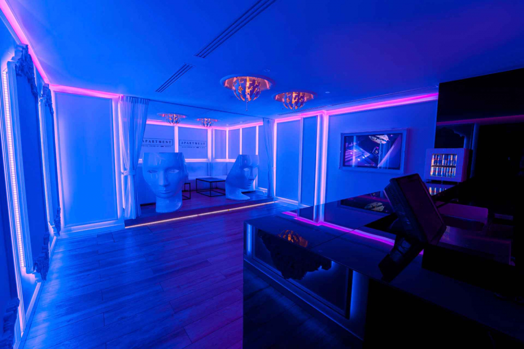 Sala na osiemnastkę - organizacja urodzin klub XOXO Party Śródmieście - zdjęcie 9