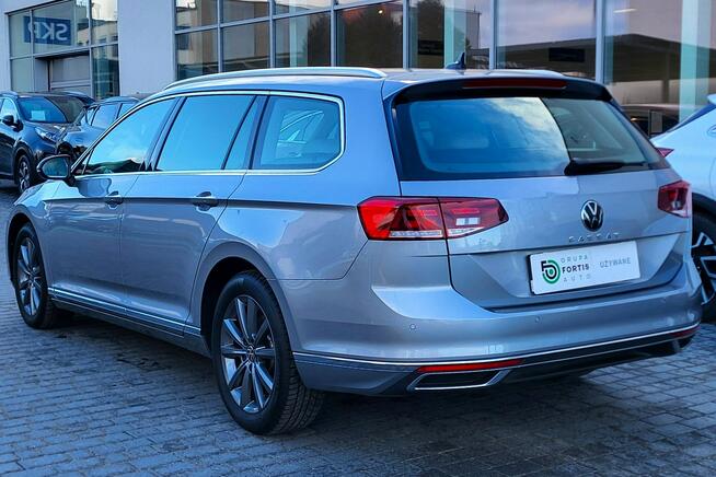 Volkswagen Passat fv23%/200KM/Automat/68 tys km przebiegu Toruń - zdjęcie 3