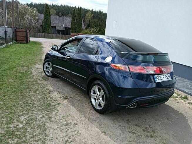Honda Civic 2007 r 1.8 V-tec Podgórze - zdjęcie 2