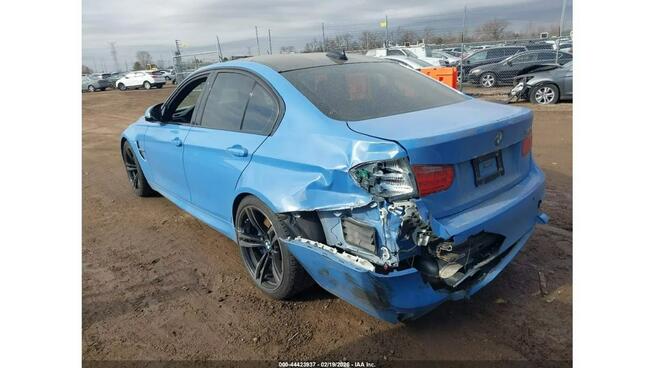 BMW M3 DKG / niski przebieg Tarnów - zdjęcie 7