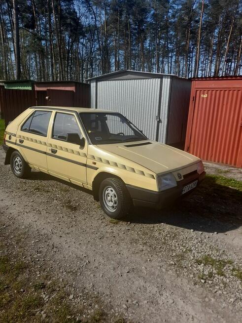 Sprzedam Skoda Favorit 1.3 135l Nowa Dęba - zdjęcie 6