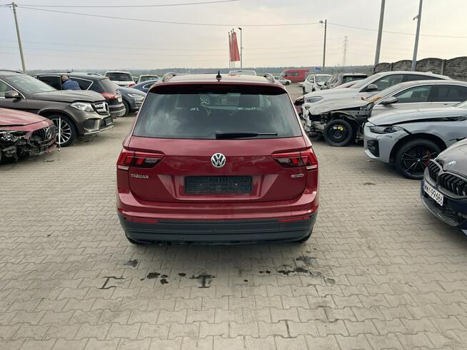 Volkswagen Tiguan 4Motion Klimatronik Aktywny tempomat Gliwice - zdjęcie 5