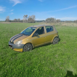 Toyota Yaris 2001, 5 drzwi, dobry stan oszczędna Piła - zdjęcie 6