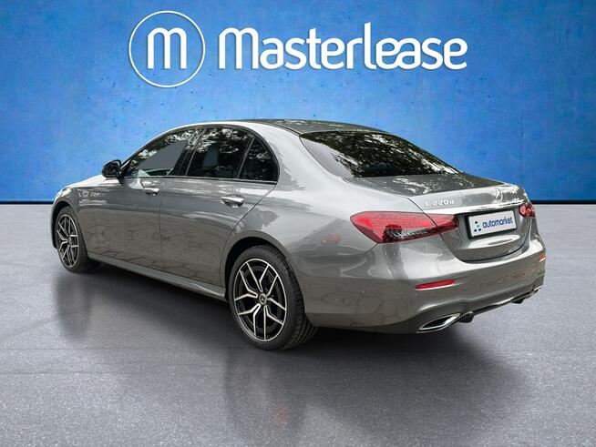 Mercedes E 220 d 4-Matic AMG! Z salonu polskiego! Z fakturą VAT! Warszawa - zdjęcie 7