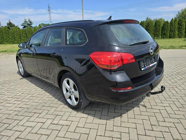 Opel Astra 1,3Diesel Navigacja.Serwis.Hak.Parktronic,Tempomat.OKAZJA Kutno - zdjęcie 11