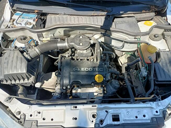 Opel Corsa 1.0 02r Tarnów - zdjęcie 8