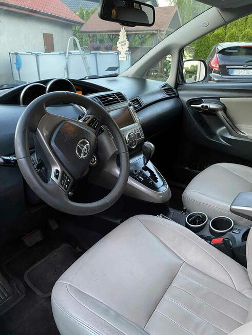 Toyota corolla verso Ślesin - zdjęcie 4