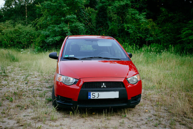 Mitsubishi Colt 1.1 benzyna 2009 Garażowany OC Przegląd Jaworzno - zdjęcie 8