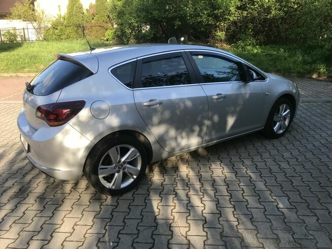 Sprzedam ; Opel Astra 1,4 j turbo 140 km 2015 Kraków - zdjęcie 11