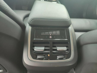 Volvo XC 60 2021 fv23% Inscryption Otwock - zdjęcie 5