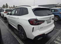 BMW X3 xDrive / M-Pakiet / niski przebieg Warszawa - zdjęcie 5