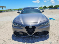 Alfa Romeo Giulia Wersja Ti / Q4 / niski przebieg Białystok - zdjęcie 2