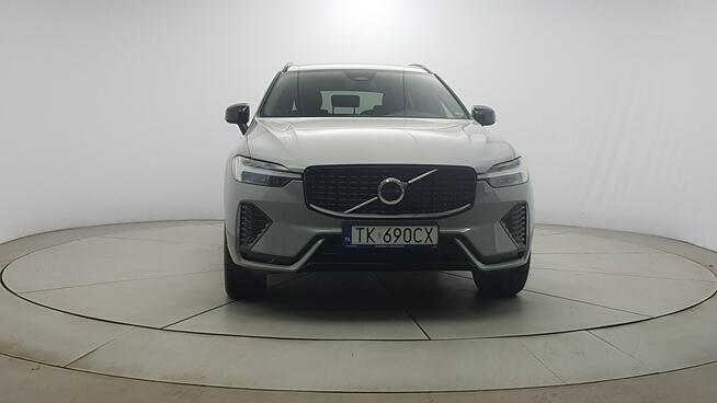Volvo XC 60 B4 B AWD Plus Dark! Z Polskiego Salonu! Faktura VAT! Warszawa - zdjęcie 2