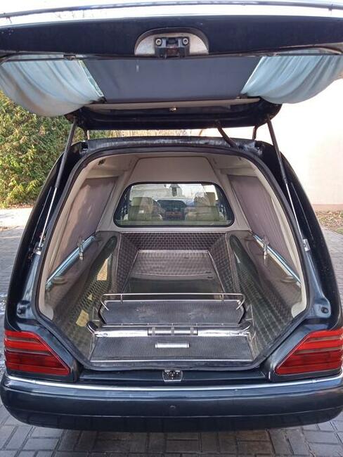 Karawan pogrzebowy-wloska zabudowa Otwock - zdjęcie 9