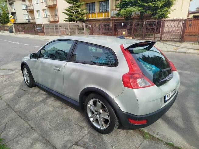 Sprzedam Volvo C30 (2007) 2.0 Diesel – Uszkodzony silnik Radom - zdjęcie 3