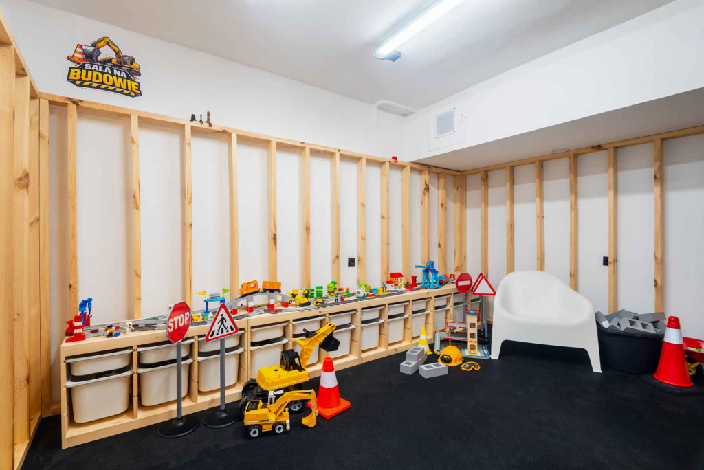 sala zabaw / sala urodzinowa / na budowie / urodziny dla dzieci Krzyki - zdjęcie 5