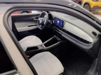 Fiat 600 1.2DCT 110KM La Prima Kremowy Cappucino z czarnym dachem Piła - zdjęcie 11