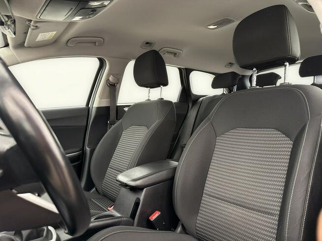 Kia Cee'd 1,6 CRDi(136 KM) M Salon PL Faktura Vat Warszawa - zdjęcie 11