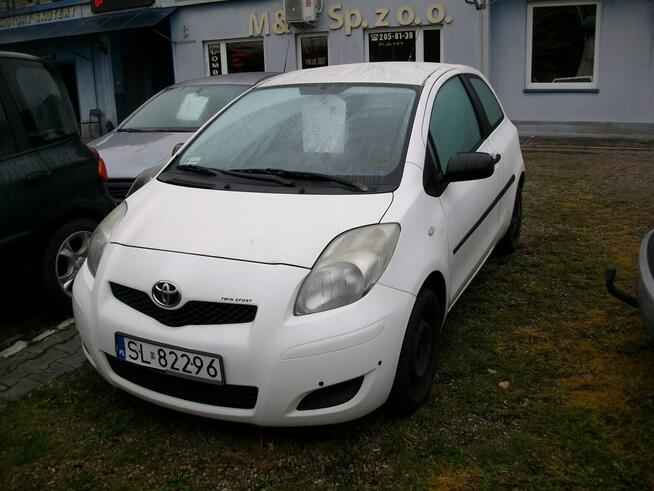 Toyota Yaris 1.0 benzyna/51 KW Katowice - zdjęcie 1