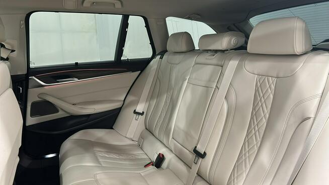 BMW 530 xDrive  mHEV Luxury Line Kombi Warszawa - zdjęcie 12