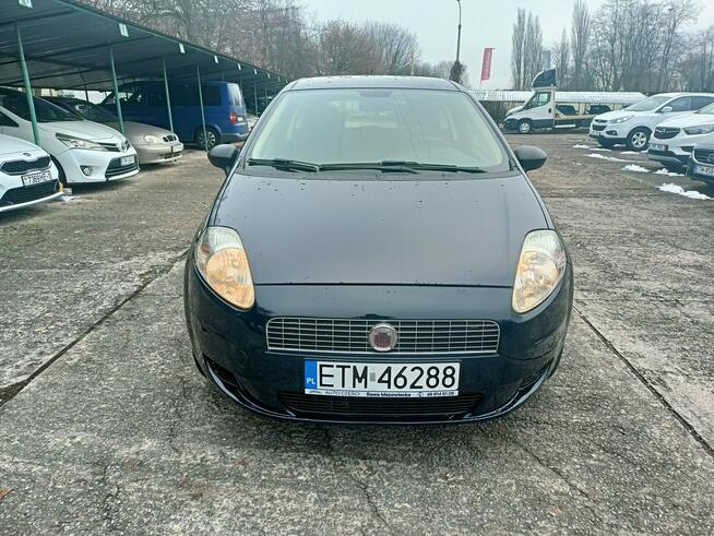 Fiat Grande Punto niski przebieg, serwisowane Tomaszów Mazowiecki - zdjęcie 2