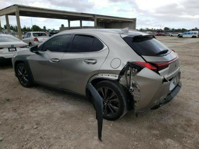 Lexus UX 2019, 2.0L, od ubezpieczalni Warszawa - zdjęcie 4