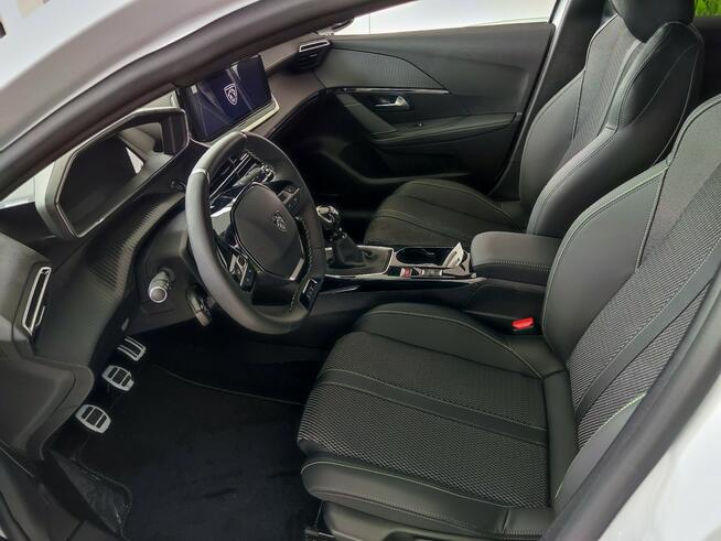 Peugeot Nowy 208 GT 1,2 Pure Tech 100KM Dostępny od ręki!! Krasne - zdjęcie 11