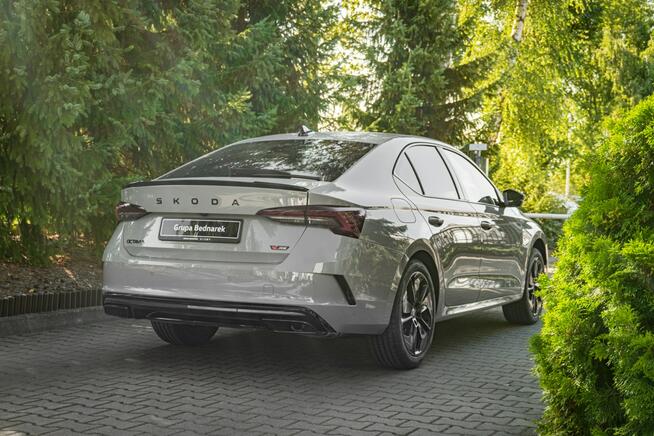 Škoda Octavia RS 2.0 TSI 265 KM DSG Łódź - zdjęcie 9