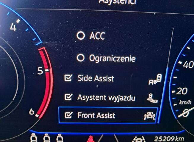 T-Roc 2.0 TDI SCR Style DSG Tychy - zdjęcie 10